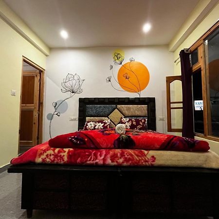 Karma Guest House And Cafe Kalgha Екстериор снимка
