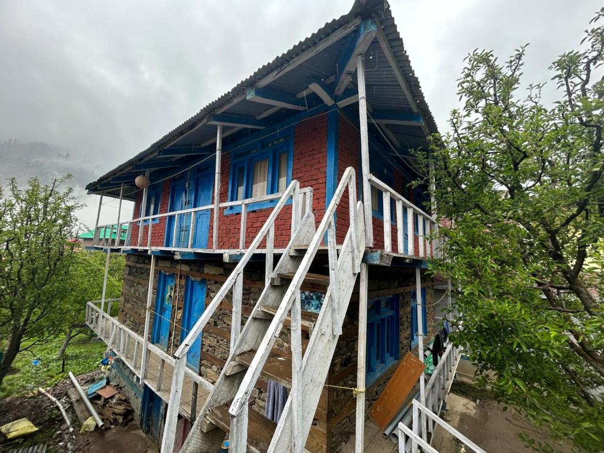 Karma Guest House And Cafe Kalgha Екстериор снимка