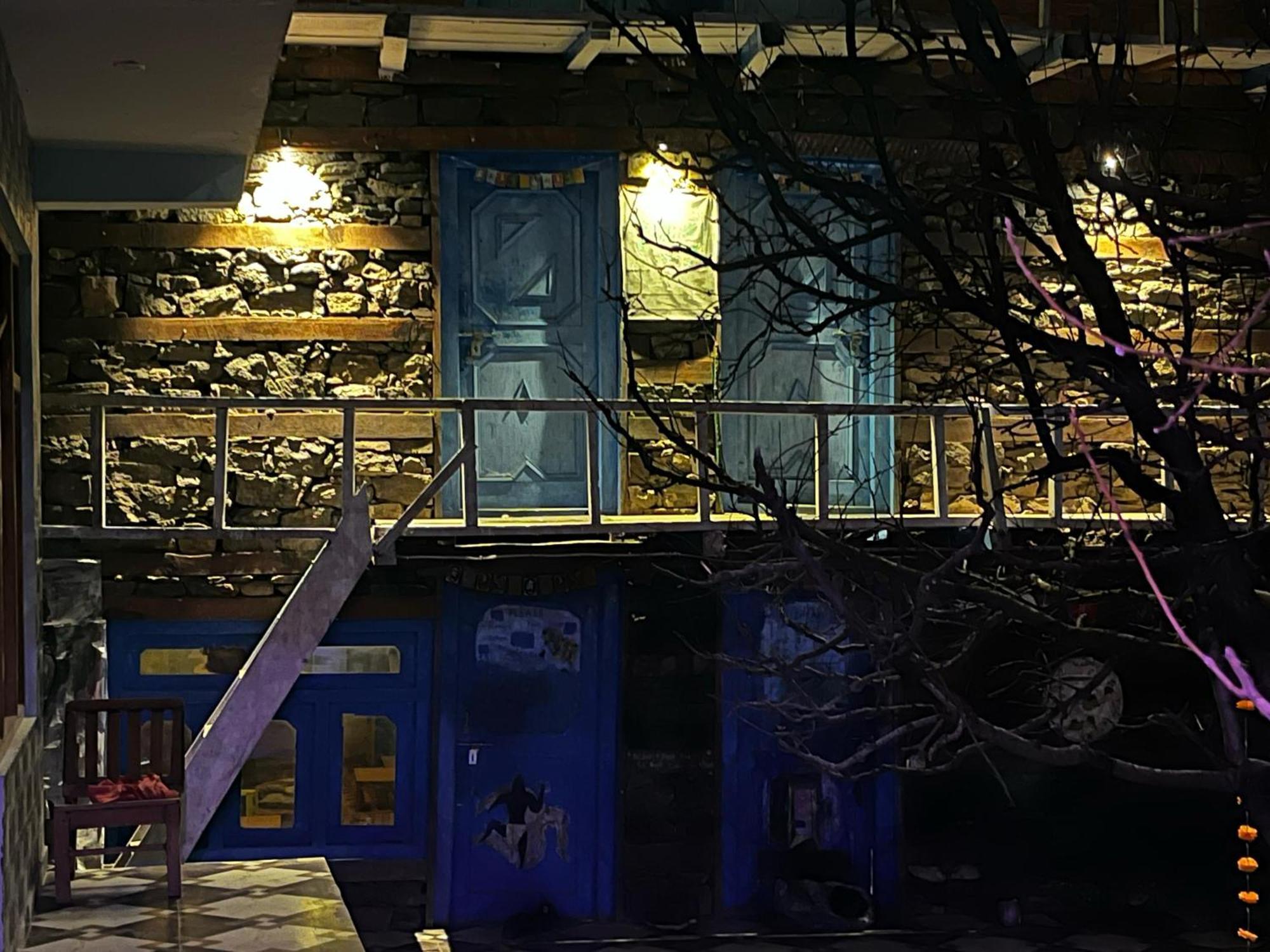 Karma Guest House And Cafe Kalgha Екстериор снимка