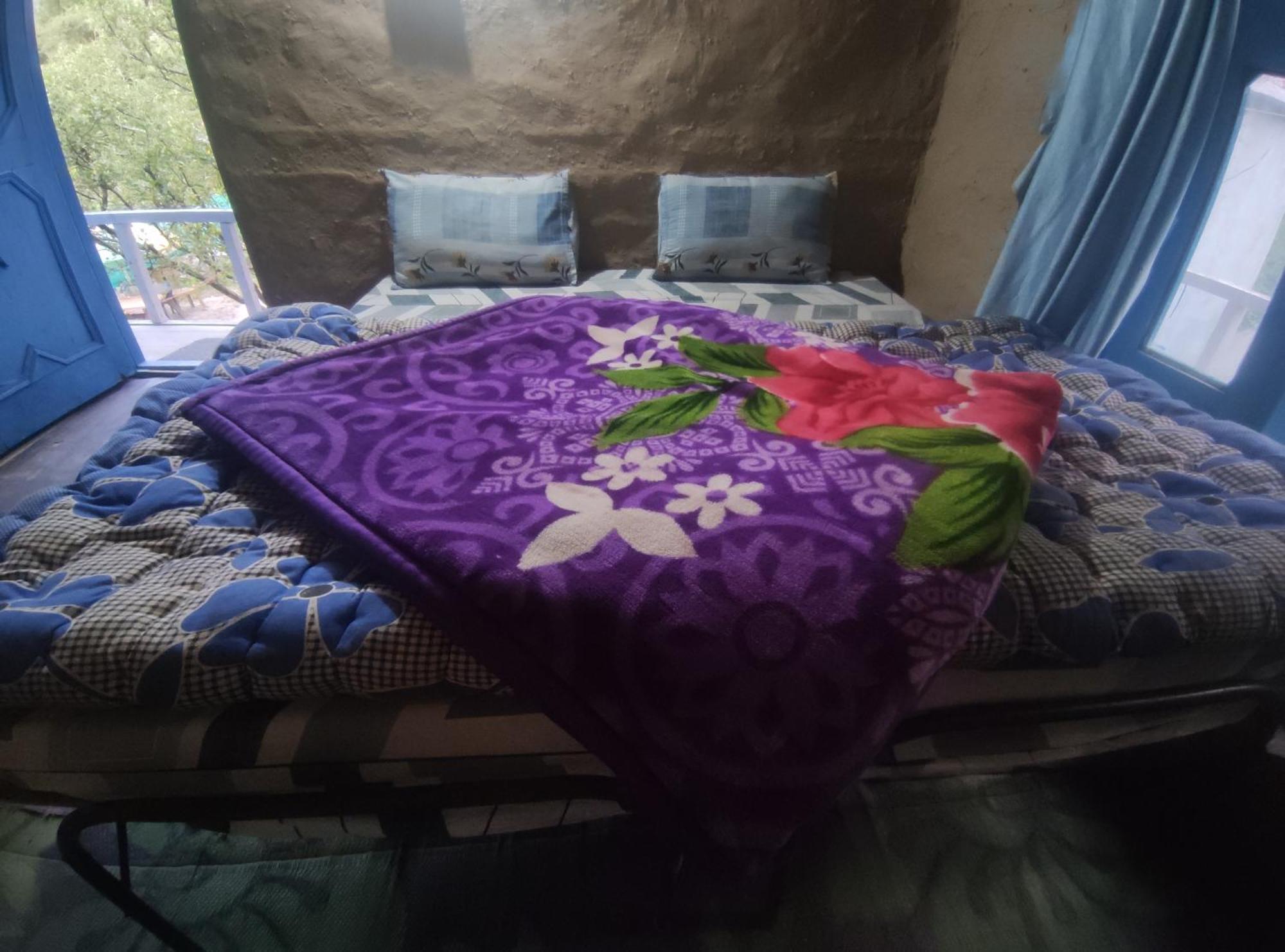 Karma Guest House And Cafe Kalgha Стая снимка